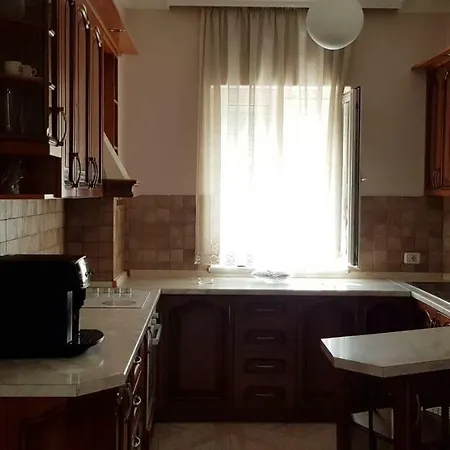 Botanic Park Apartment