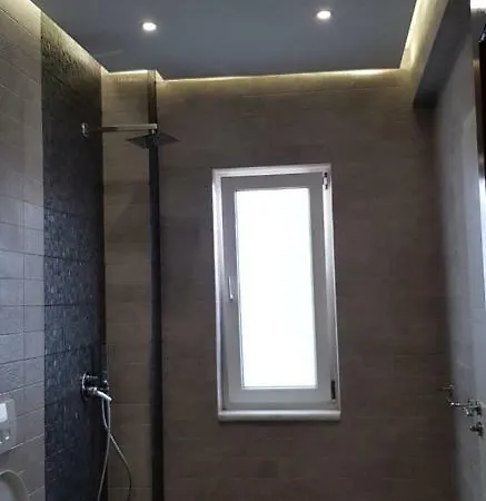 Botanic Park Apartment